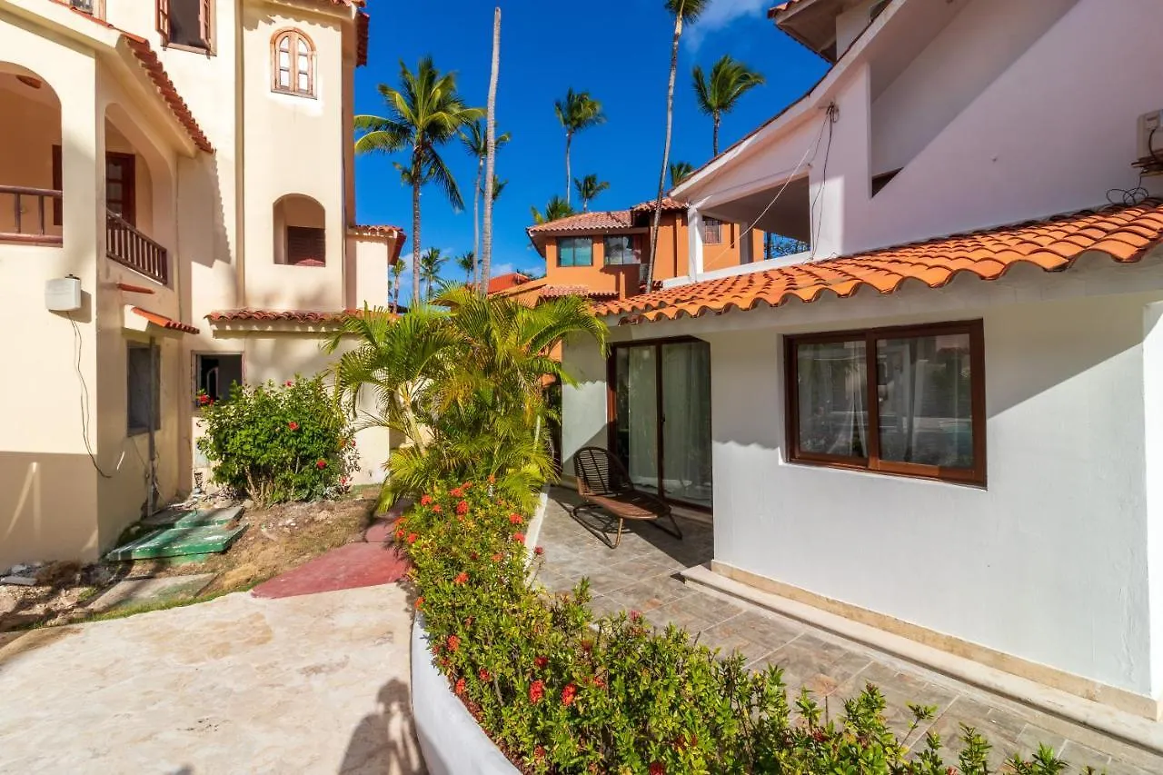 Piazzetta Aparthotel Steps From Bavaro Beach With Pool Access Punta Cana