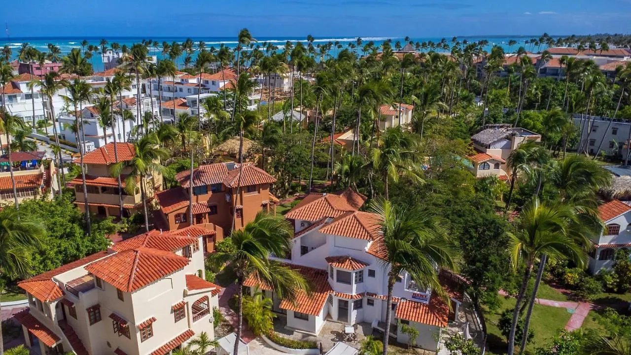 Piazzetta Aparthotel Steps From Bavaro Beach With Pool Access Punta Cana