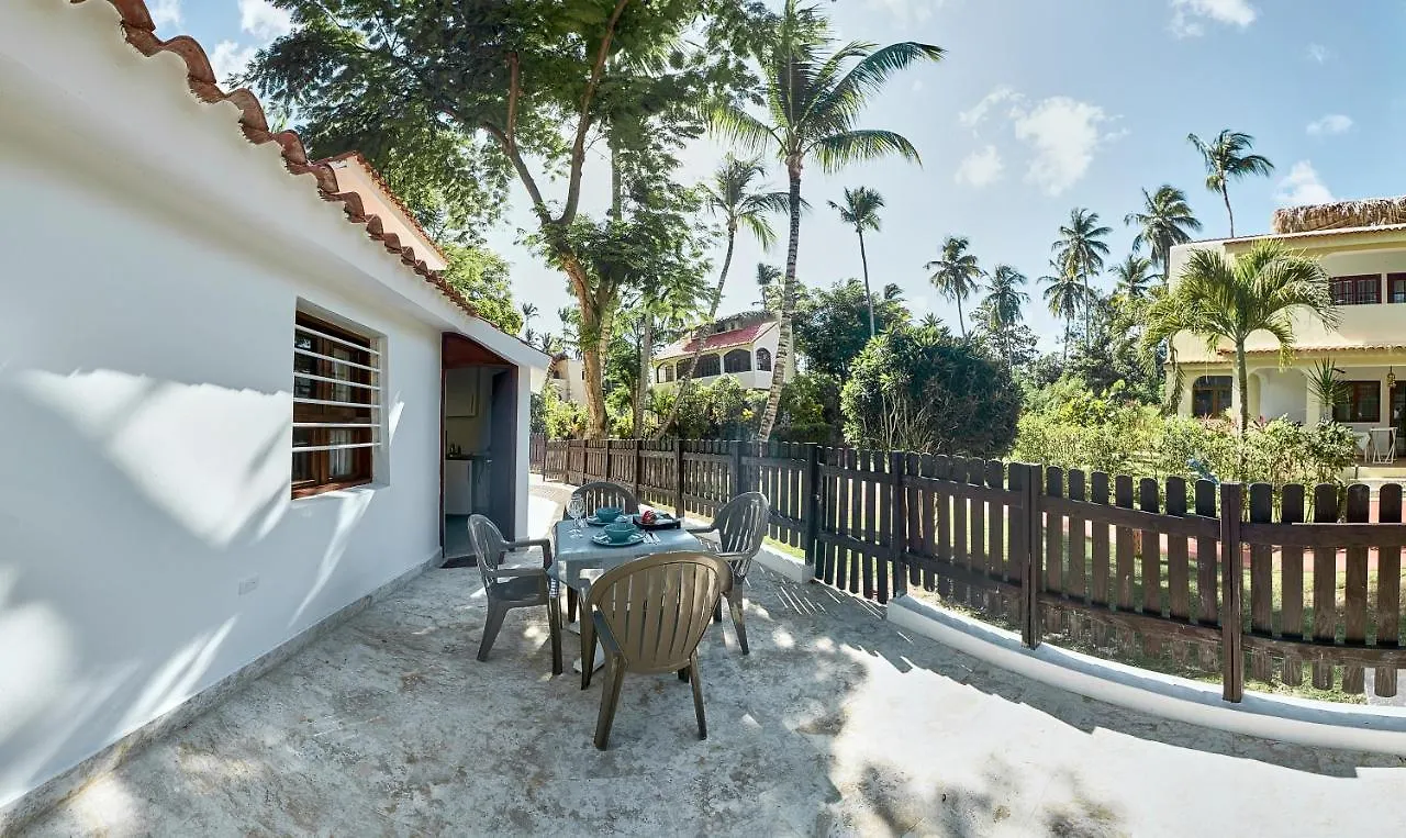Piazzetta Aparthotel Steps From Bavaro Beach With Pool Access Punta Cana